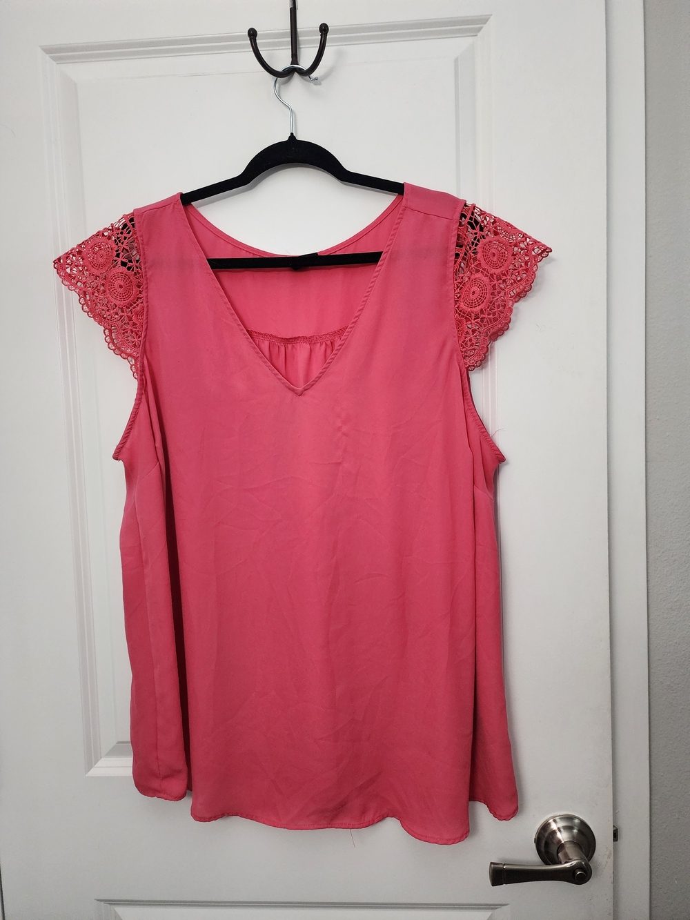 5/$30 torrid Pink V-Neck Sleeveless Top with Lace Cap Sleeves